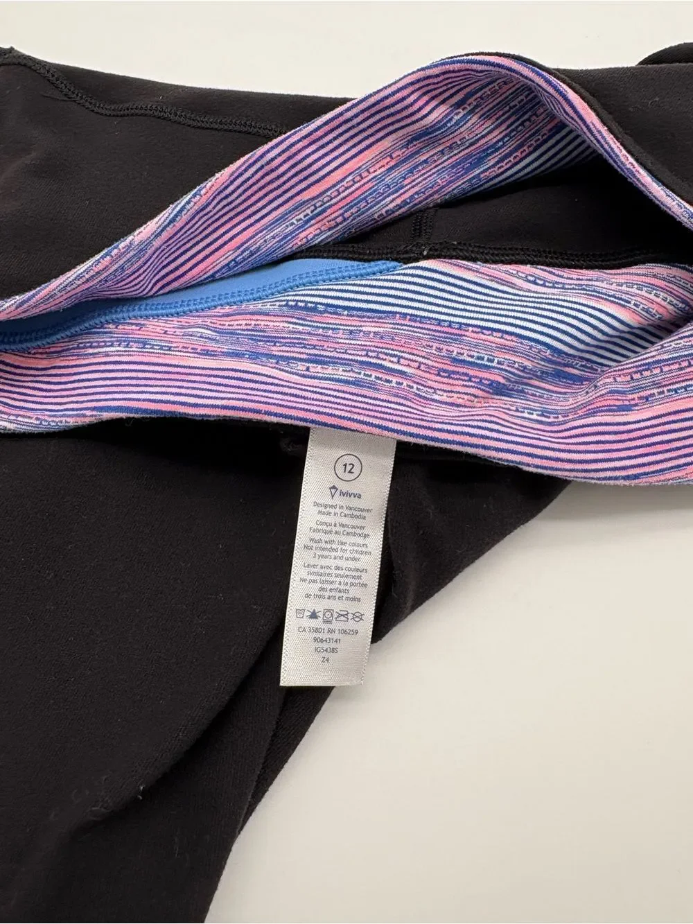 Girls Ivivva reversible leggings